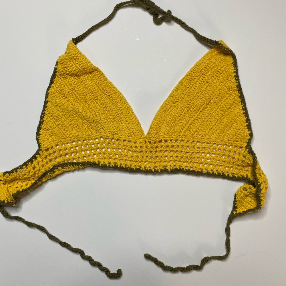 Yellow knit Top